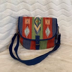 Kilim/ aztec pattern Catori purse